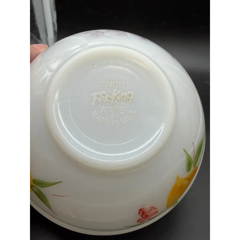 Vintage Fire-King Hand Painted Fruit Milk Glass Mixing‎ Bowl USA Made